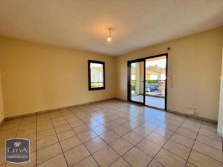  Appartement à louer 4 pièces 86 m²
