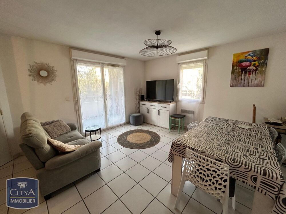 À LOUER : Agréable appartement T3 avec place de parking ....