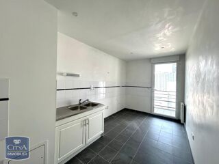  Appartement à louer 2 pièces 61 m²