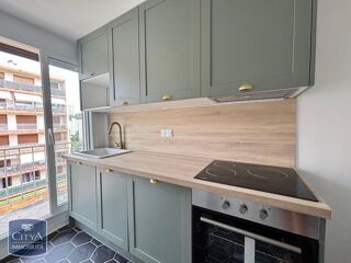  Appartement à louer 2 pièces 47 m²