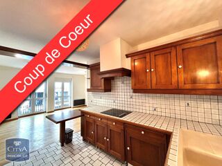  Appartement à louer 4 pièces 88 m²