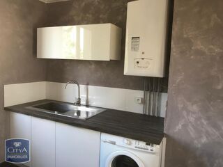  Appartement à louer 3 pièces 70 m²