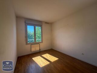  Appartement à louer 3 pièces 72 m²