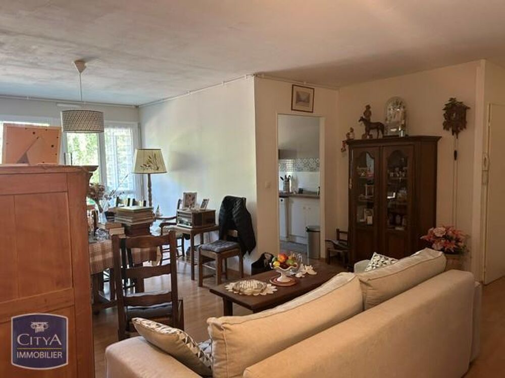 location Appartement - 4 pièce(s) - 83 m² Saumur (49400)