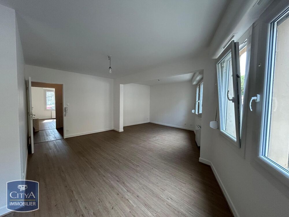 location Appartement - 3 pièce(s) - 79 m² Sedan (08200)