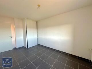  Appartement à louer 3 pièces 60 m²