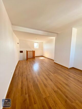  Maison à louer 3 pièces 74 m²