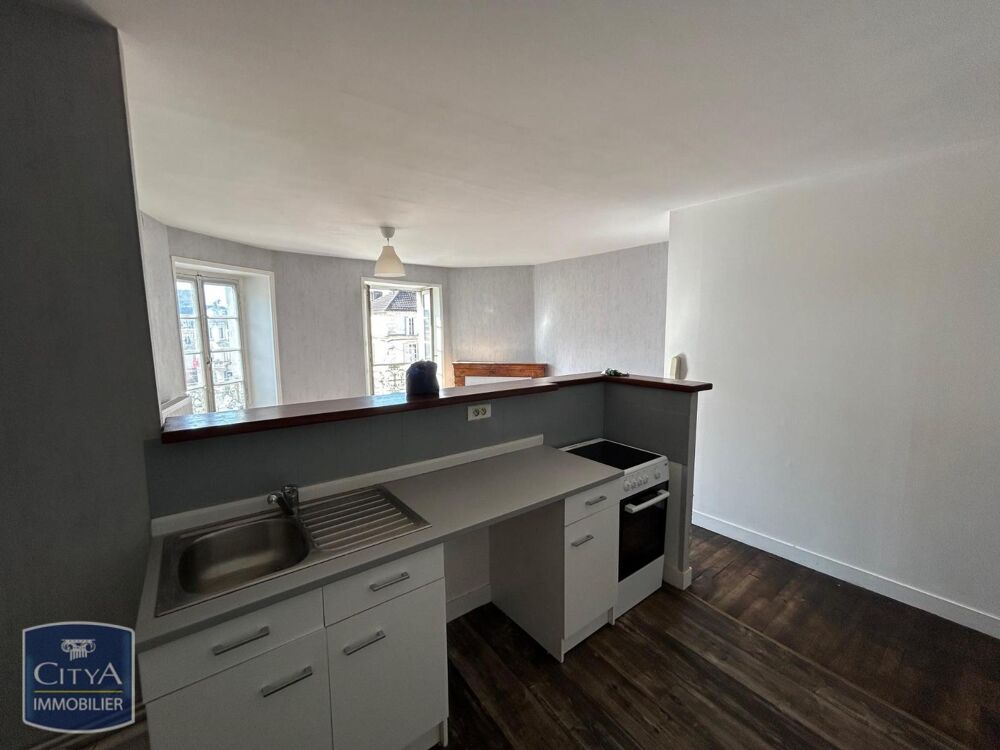 À LOUER : Appartement T3 situé à Ribérac. Ce bien immobi....