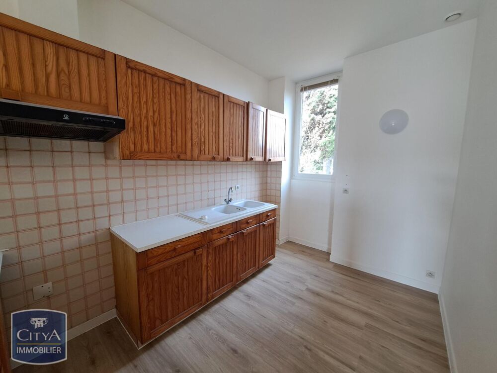 LOCATION ANNEE - APPARTEMENT T2 - LA TREMBLADE Nous vous....