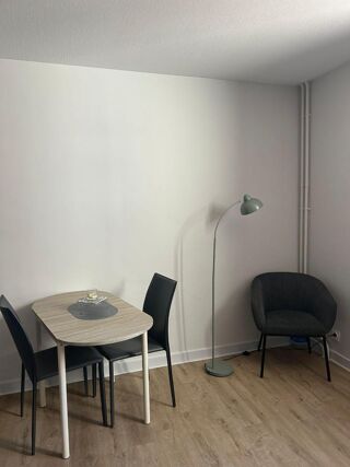  Appartement à louer 1 pièce 25 m²