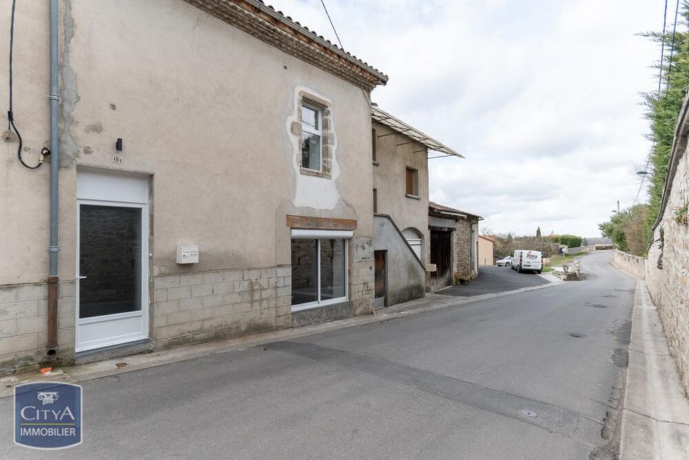 À LOUER : Maison de bourg T3 située à Ravel, dans le dép....