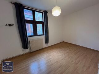 location Maison - 3 pièce(s) - 69 m² Vic-le-Comte (63270)