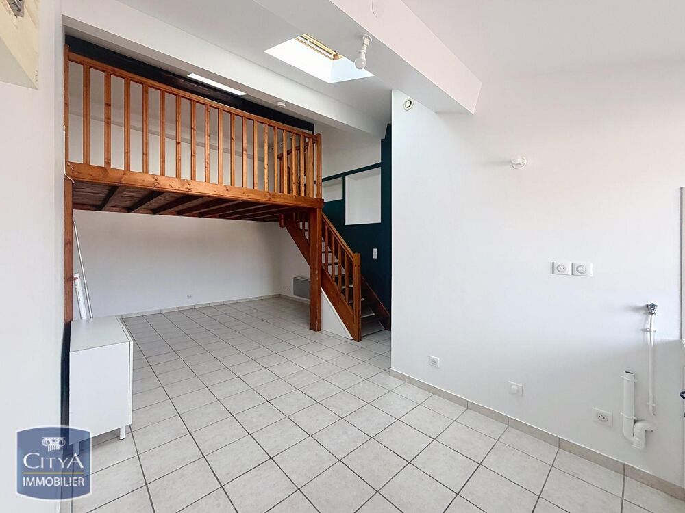 location Appartement - 1 pièce(s) - 31 m² Neuville-sur-Saône (69250)