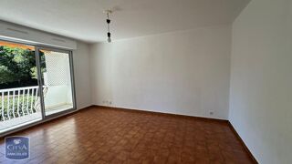  Appartement à louer 2 pièces 45 m²