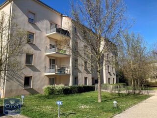  Appartement à louer 3 pièces 64 m²