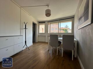  Appartement à louer 3 pièces 71 m²