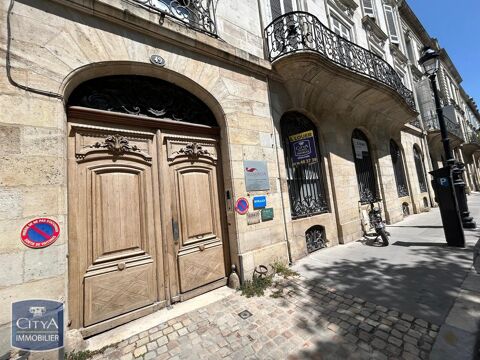 &Agrave; LOUER : LOCAL COMMERCIAL - BORDEAUX / PROCHE JARDIN... 1440 33000 Bordeaux