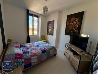  Appartement à louer 3 pièces 86 m²