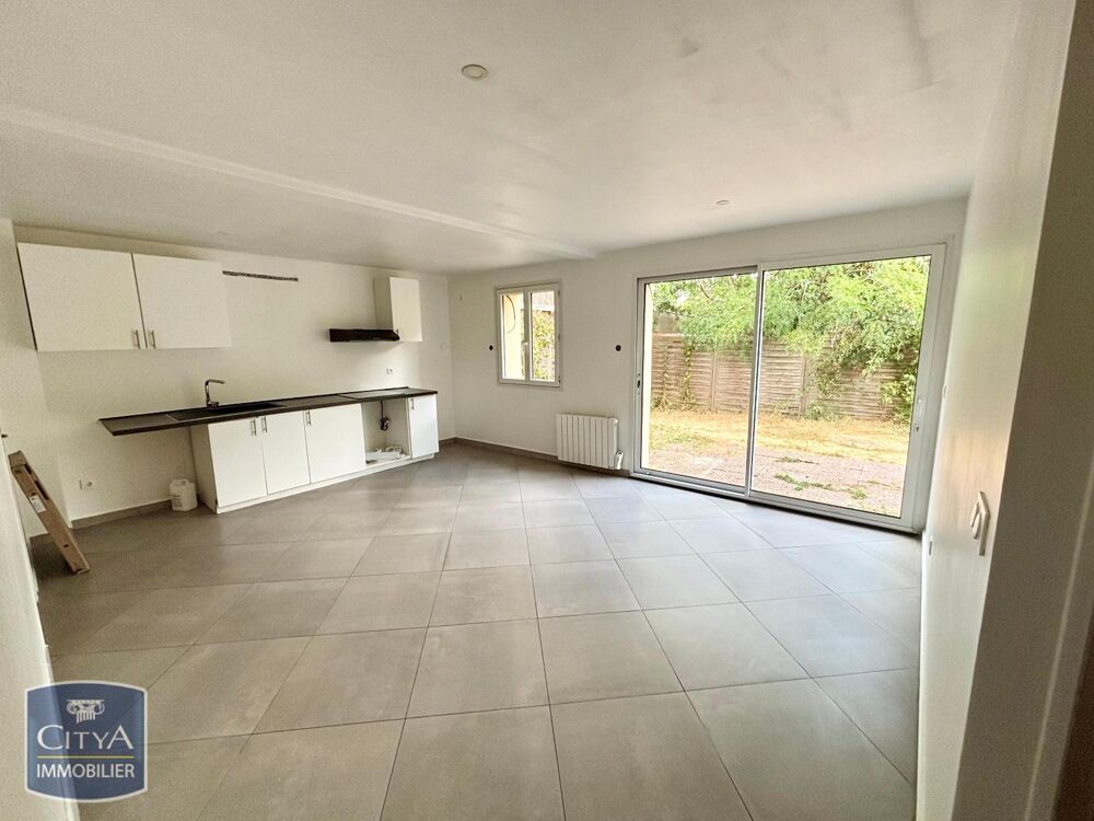 location Appartement - 3 pièce(s) - 56 m² Clichy-sous-Bois (93390)