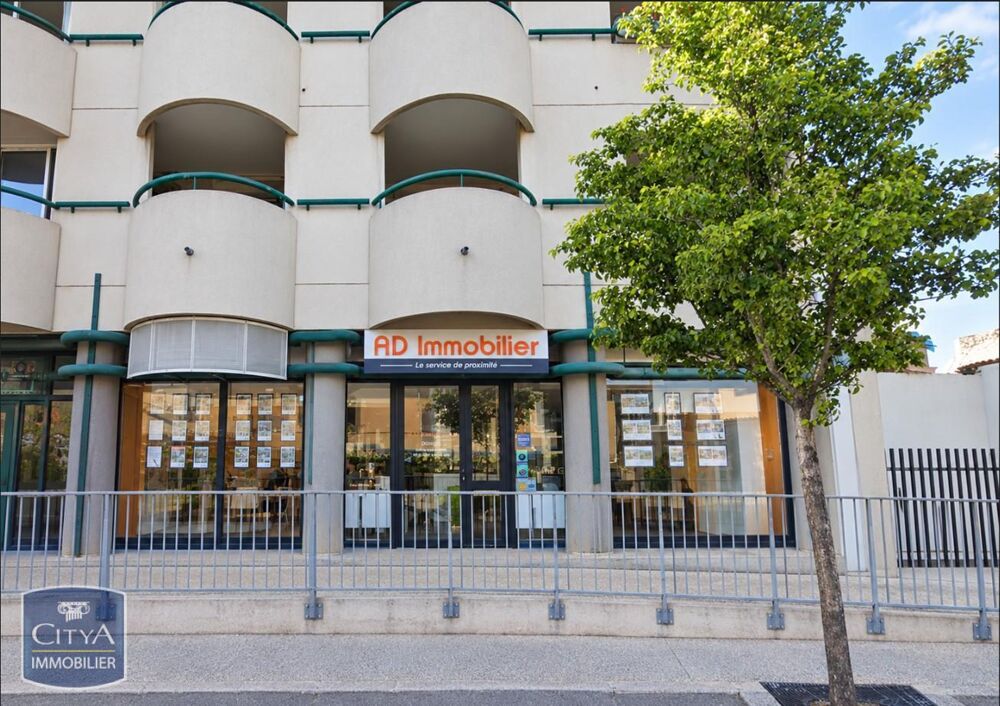   Location / Local Commercial - 110 m² 