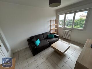  Appartement à louer 1 pièce 28 m²