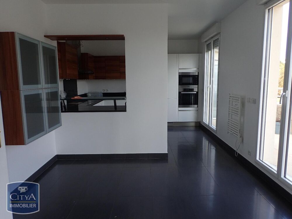location Appartement - 4 pièce(s) - 137 m² Corbeil-Essonnes (91100)