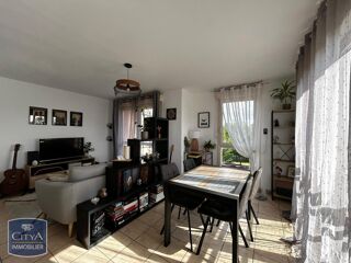  Appartement à louer 3 pièces 72 m²