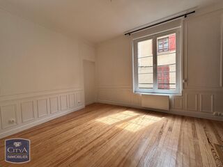  Appartement à louer 5 pièces 134 m² Chateau-thierry