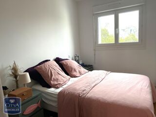  Appartement à louer 3 pièces 65 m²