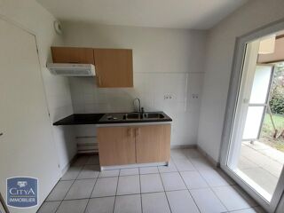  Appartement à louer 3 pièces 64 m²