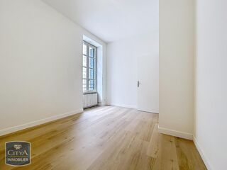  Appartement � louer 3 pi�ces 64 m�