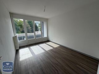  Appartement à louer 3 pièces 73 m²