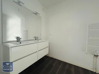  Appartement à louer 3 pièces 69 m²