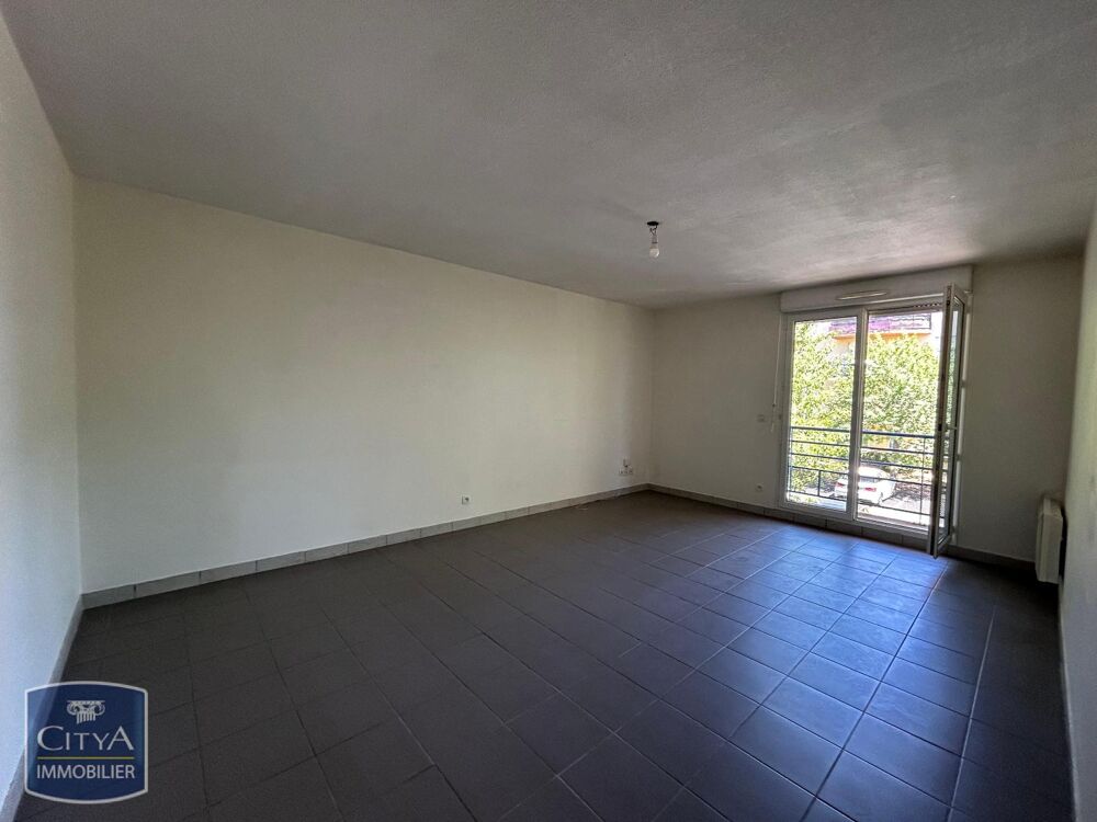 ROANNE - APPARTEMENT T4 - PARKING - BALCON - COPROPRIETE....