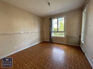  Appartement à louer 2 pièces 56 m²