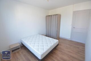  Appartement à louer 2 pièces 46 m²