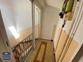  Appartement à louer 2 pièces 39 m²