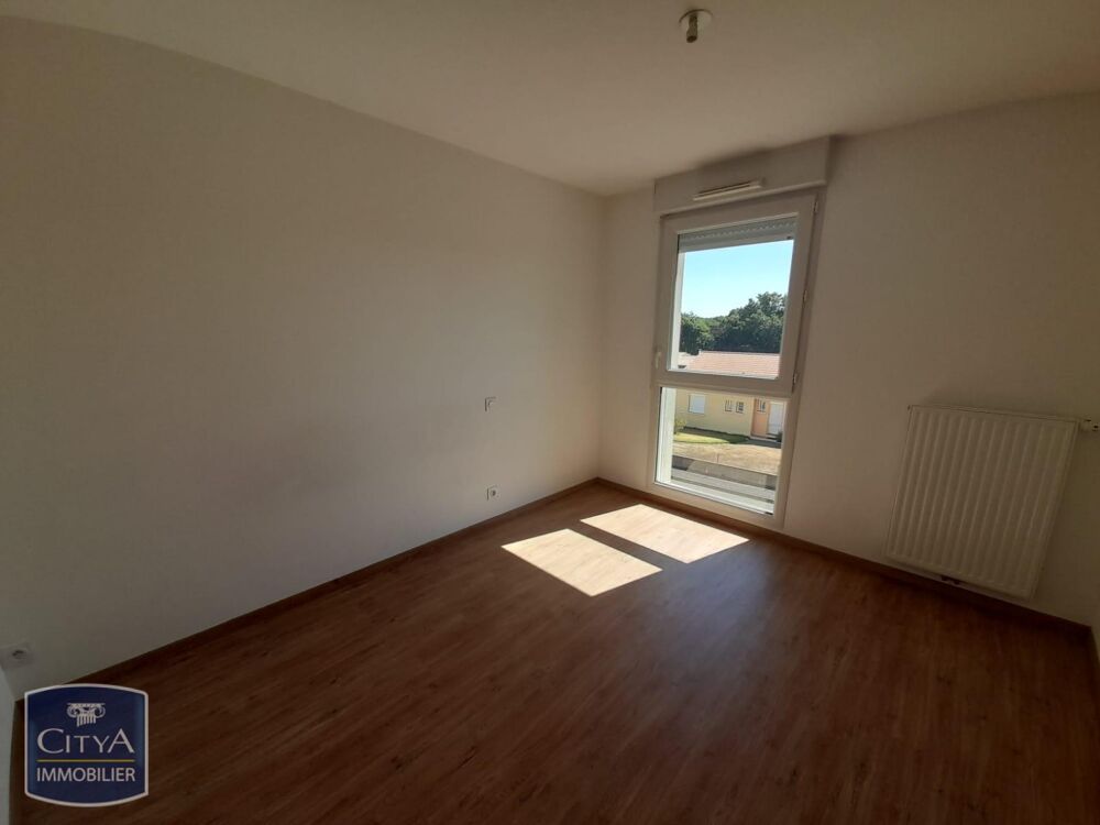 location Appartement - 3 pièce(s) - 75 m² Rezé (44400)