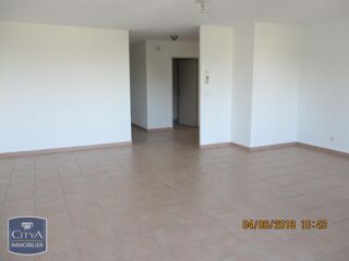  Appartement à louer 3 pièces 95 m²