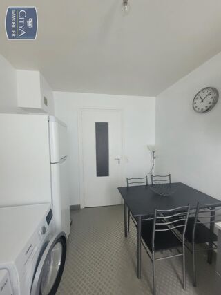 Appartement à louer 1 pièce 34 m²