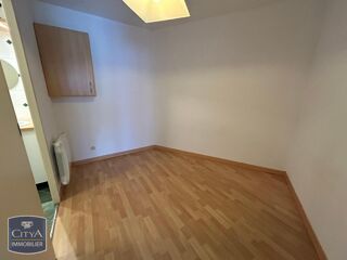  Appartement à louer 1 pièce 31 m²