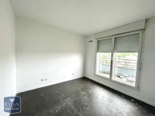  Appartement à louer 3 pièces 60 m²