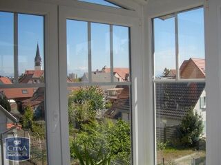  Appartement à louer 3 pièces 81 m²
