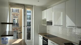  Appartement à louer 4 pièces 136 m²