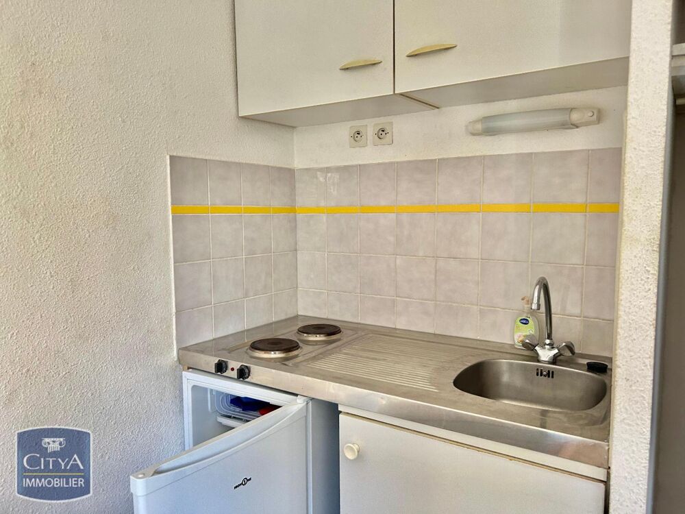 À LOUER : Appartement Meublé situé à Saint-Étienne, Quar....
