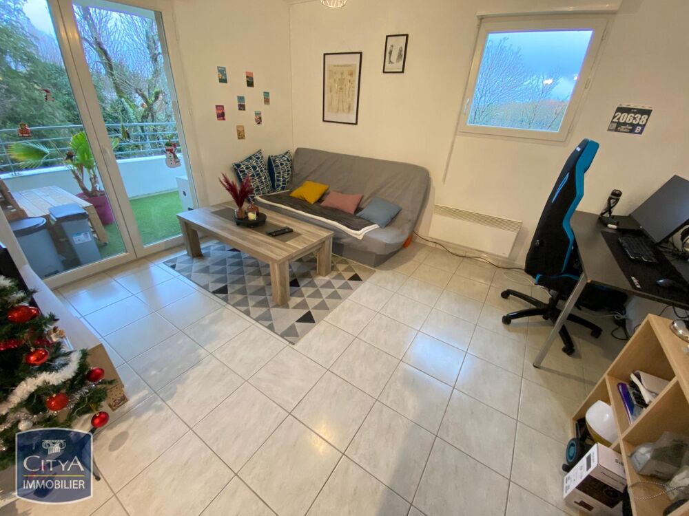 location Appartement - 2 pièce(s) - 40 m² Saint-Michel (16470)
