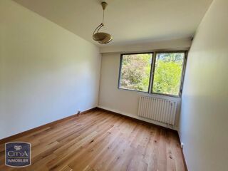  Appartement à louer 3 pièces 68 m²