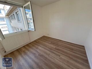  Appartement à louer 2 pièces 42 m²