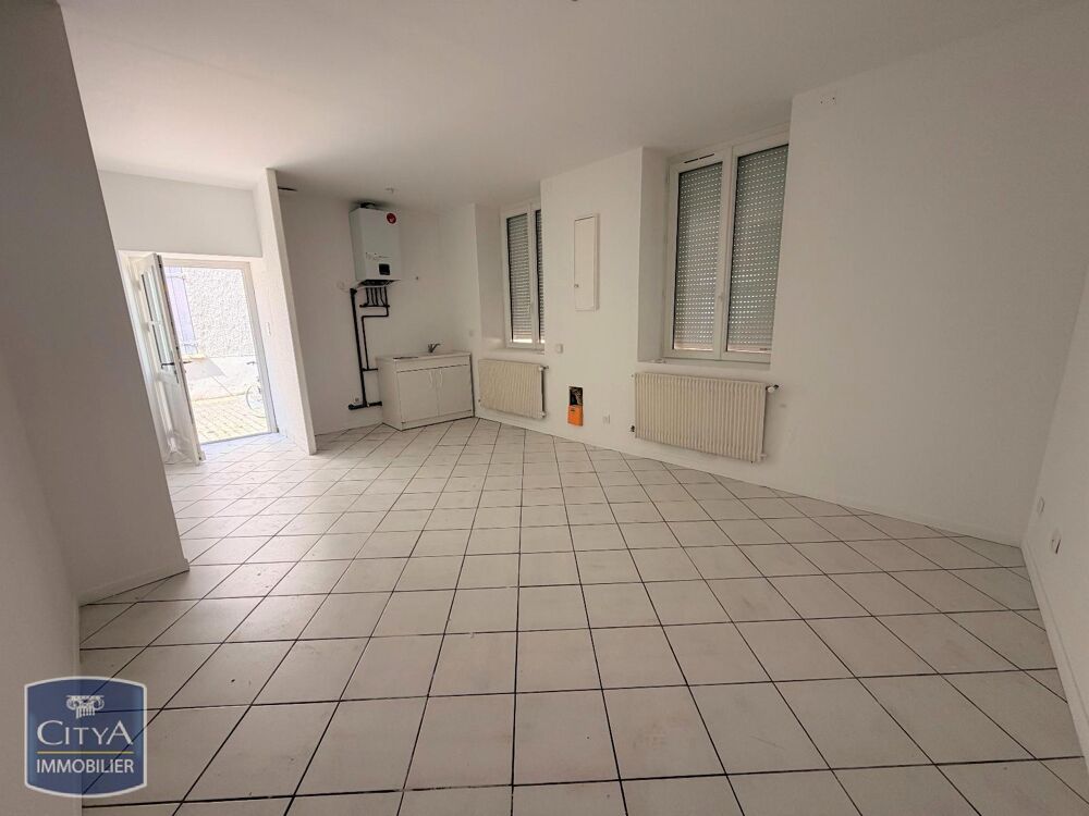 location Appartement - 2 pièce(s) - 38 m² Fontaines-sur-Saône (69270)