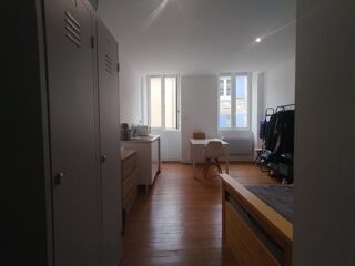  Appartement à louer 1 pièce 21 m²